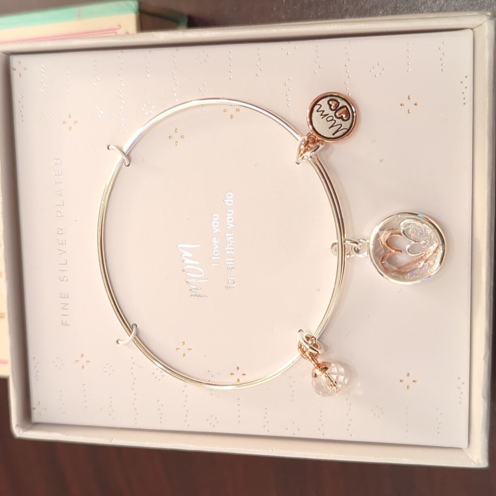 Mother bangle bracelet